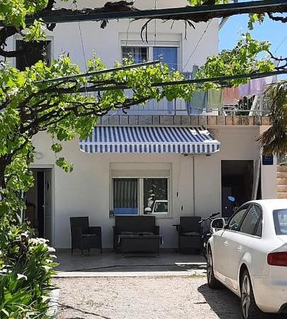 Apartmani Nikica ดราเก ภายนอก รูปภาพ