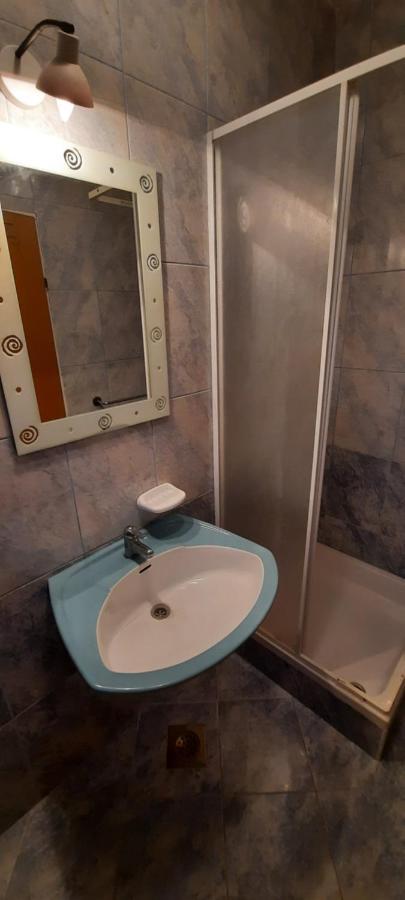 Apartmani Nikica ดราเก ภายนอก รูปภาพ